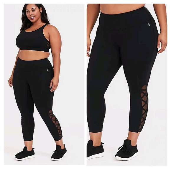 torrid Pants - Torrid LATTICE Crop Wicking Active Legging 2X